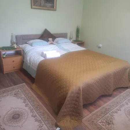 بيت ضيافة Rohonci Vendeghaz 3*
