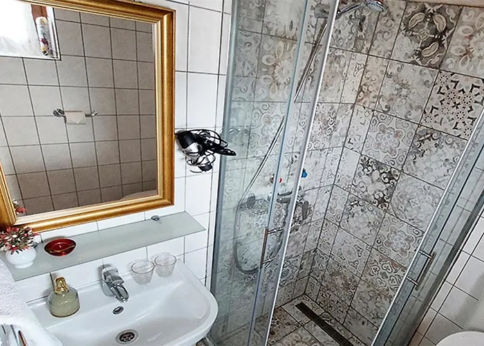 Rohonci Vendeghaz 3* Kőszeg
